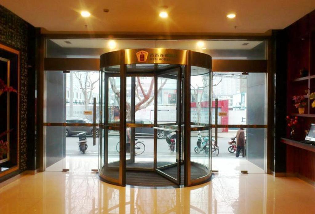 Jitai Hotel - People'S Square Branch Shanghai Esterno foto