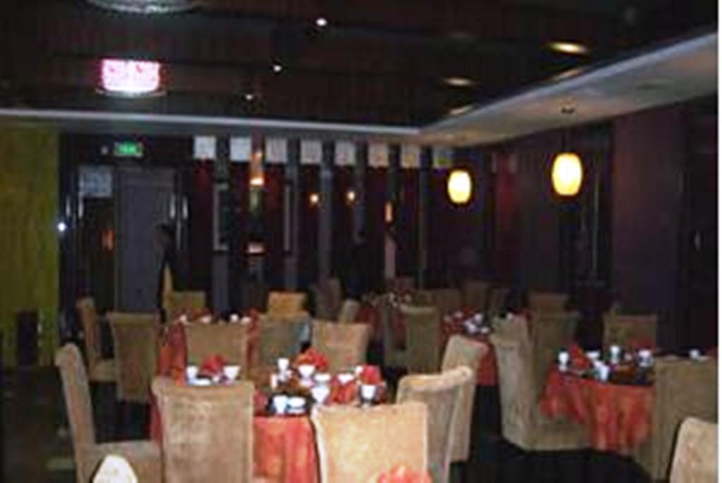 Jitai Hotel - People'S Square Branch Shanghai Esterno foto
